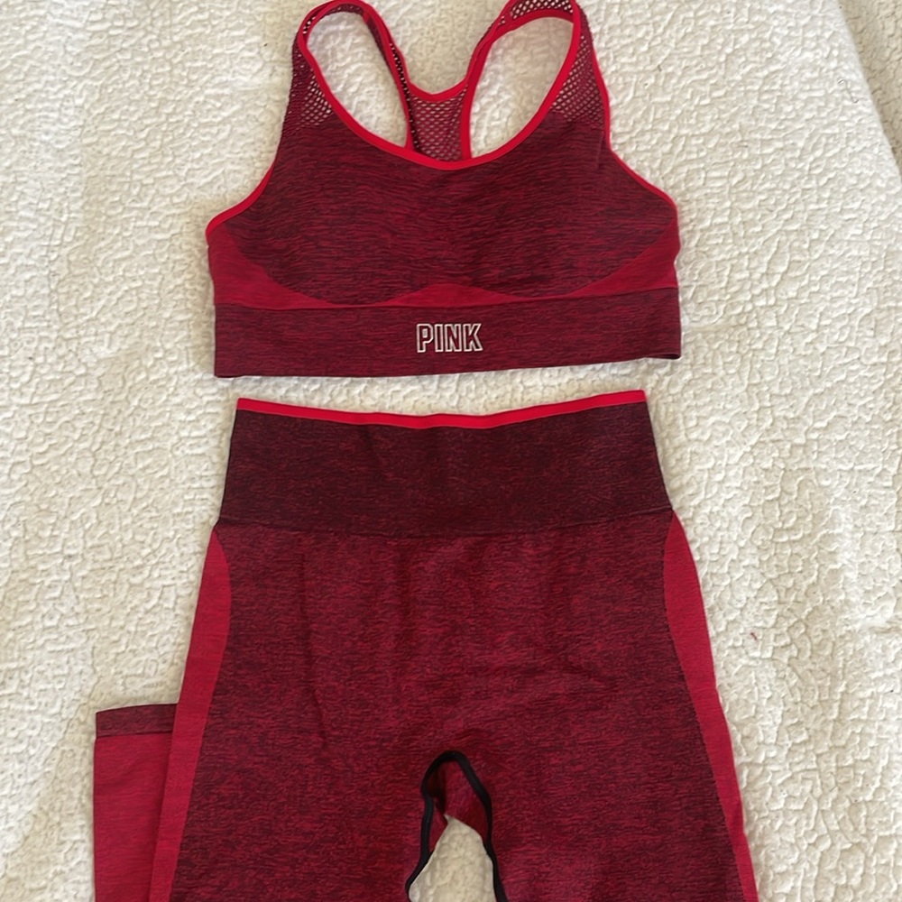 VS PINK Seamless Performance Workout Set